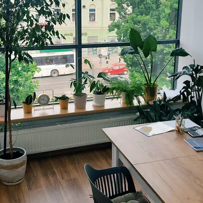 CENTRUM EDUKACJI I KOREPETYCJI